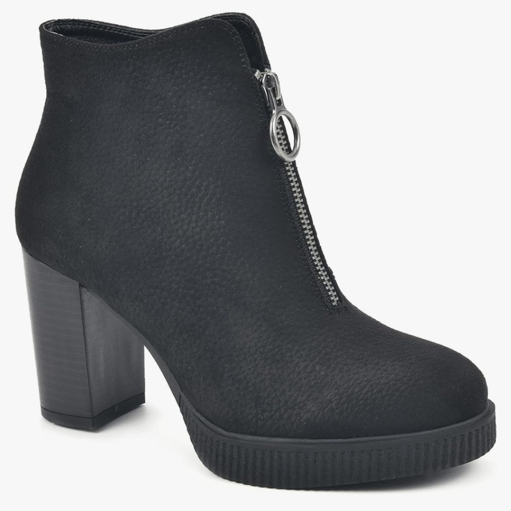 New WHITE MOUNTAIN Women's Thoughtful Black Ankle Boot